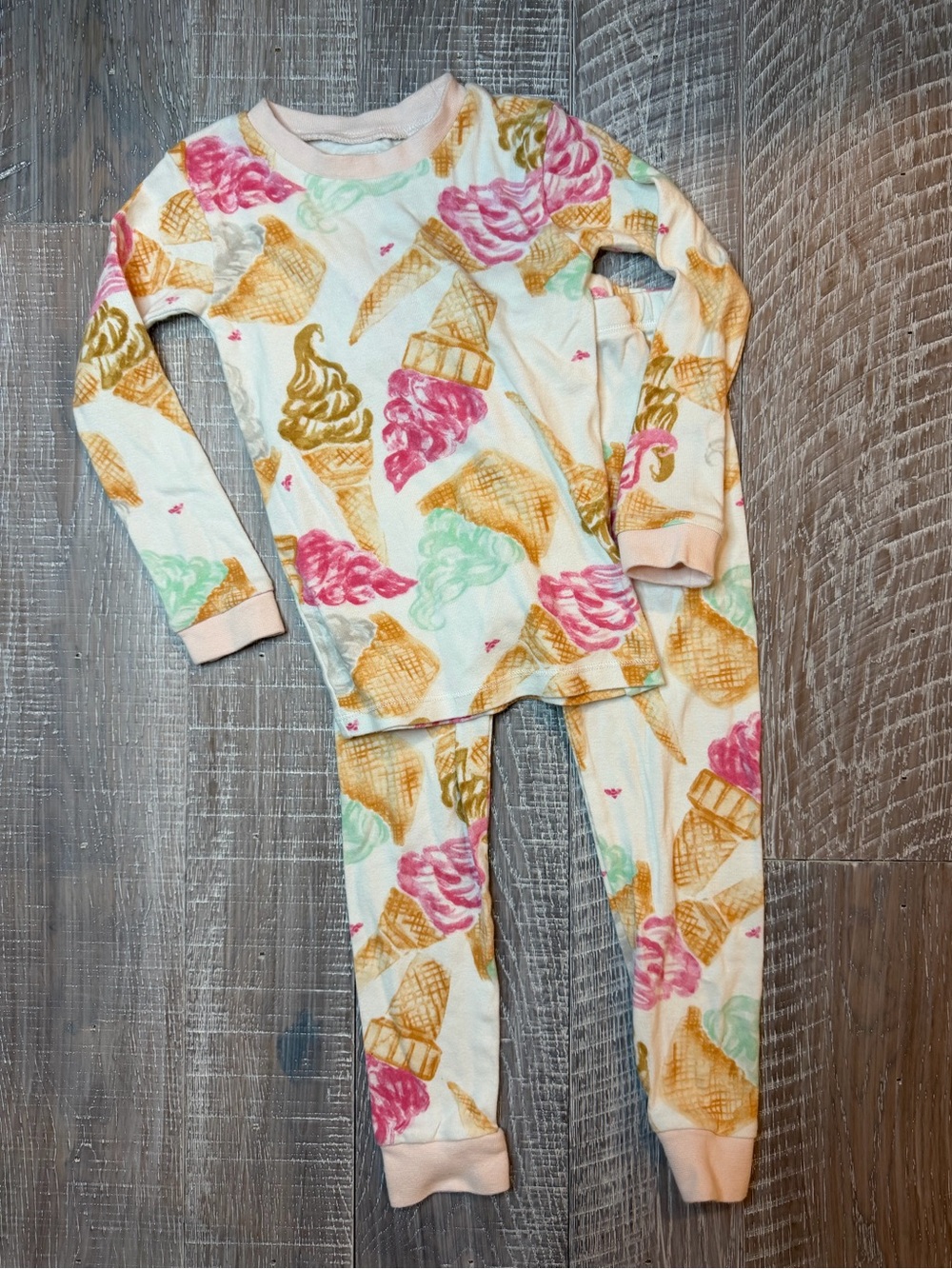 NWOT Burt's Bees Kids Pastel Pink, Mint & Gold Ice Cream Pajama Set